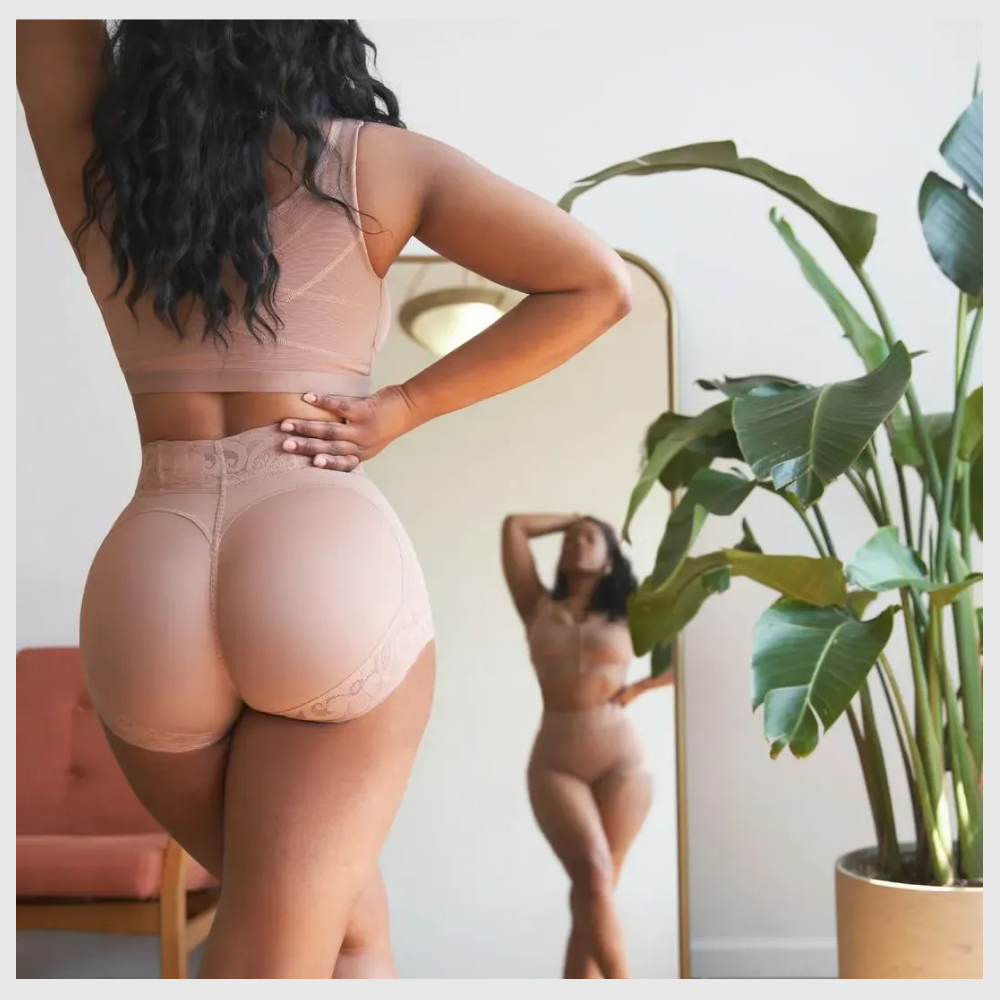 Charlie-quebec™ – Élégance Sculptante Féminine