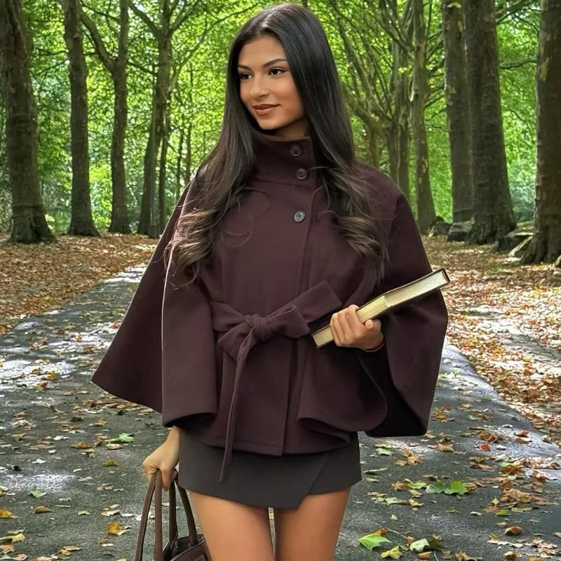 Charlie-quebec™ – Cape Élégante pour Femme avec Ceinture et Col Haut